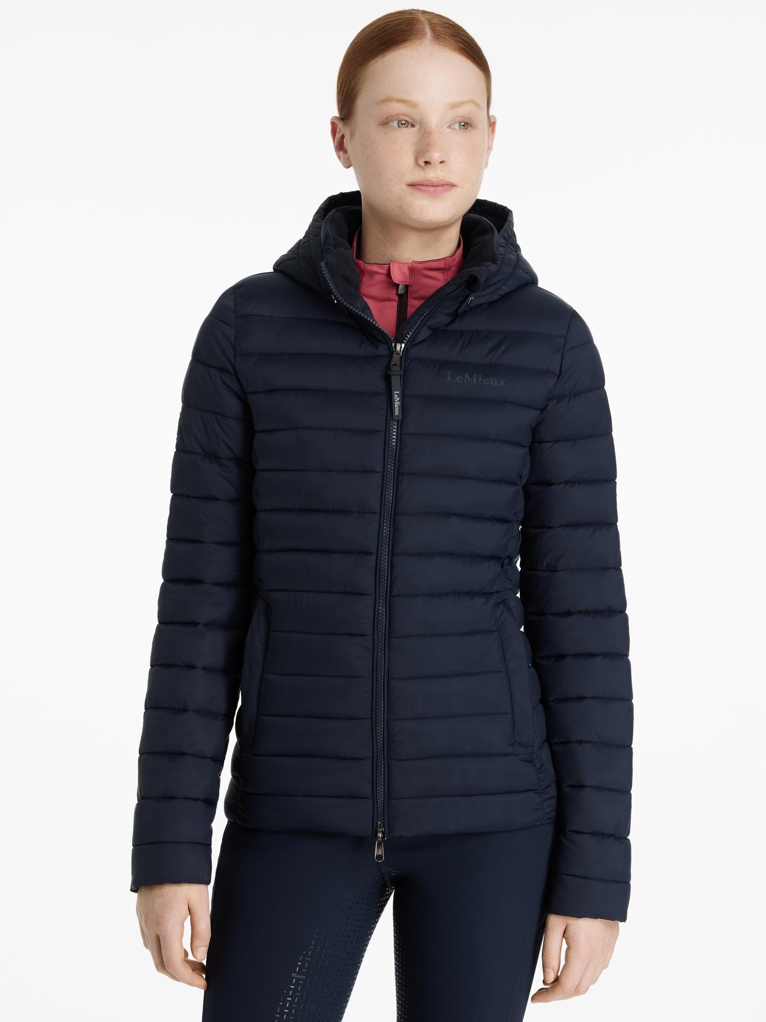 #color_navy