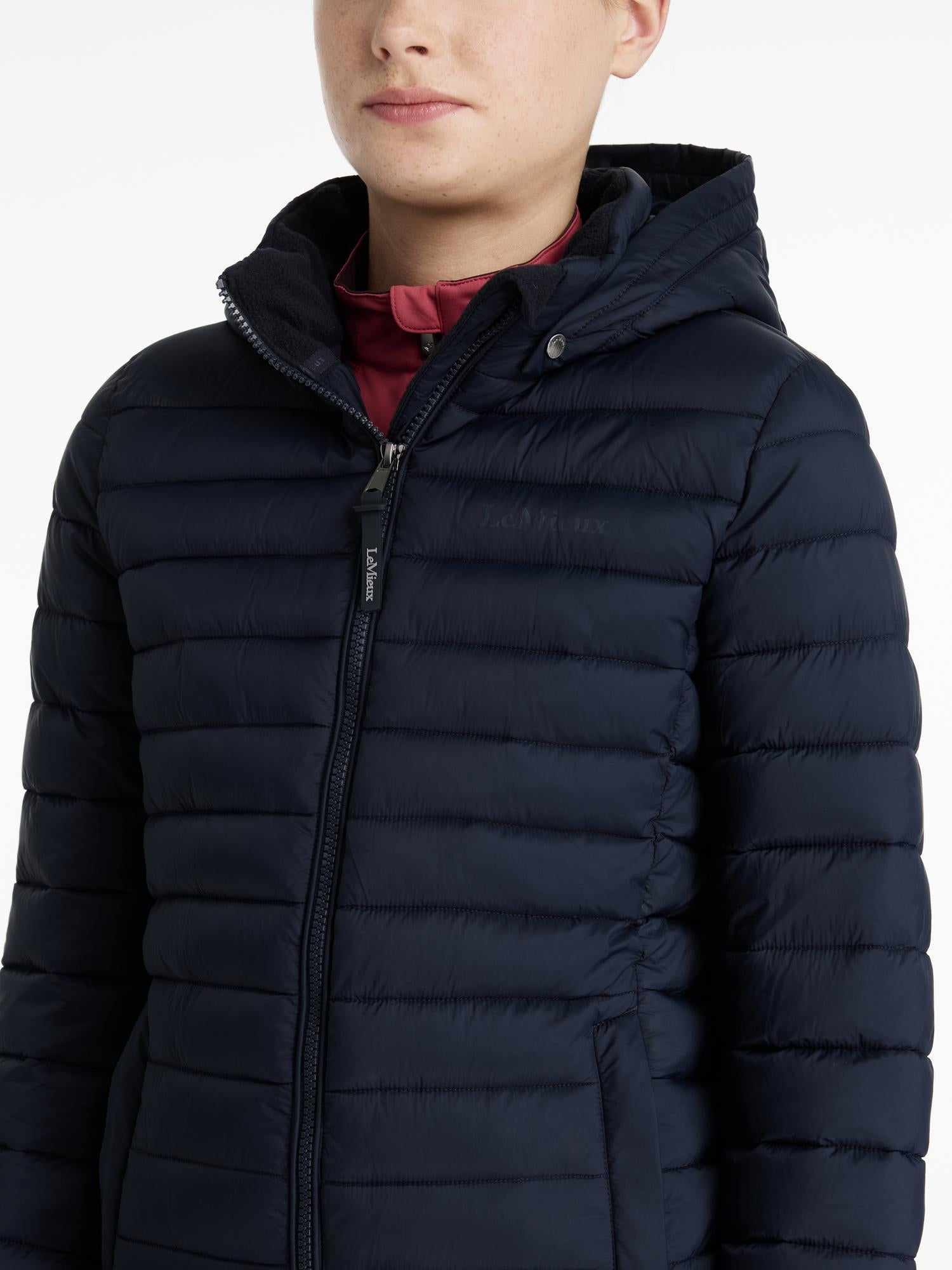 #color_navy
