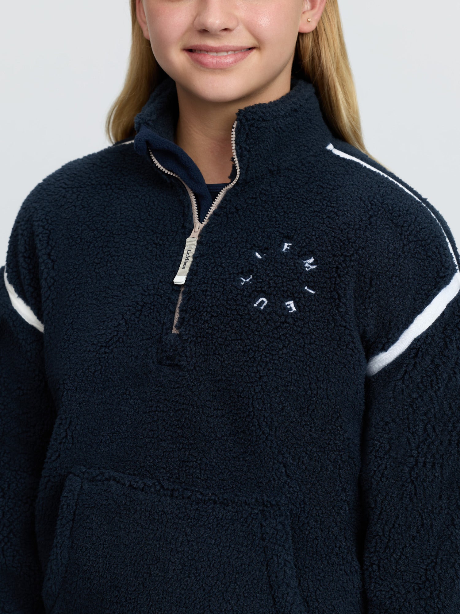#color_navy