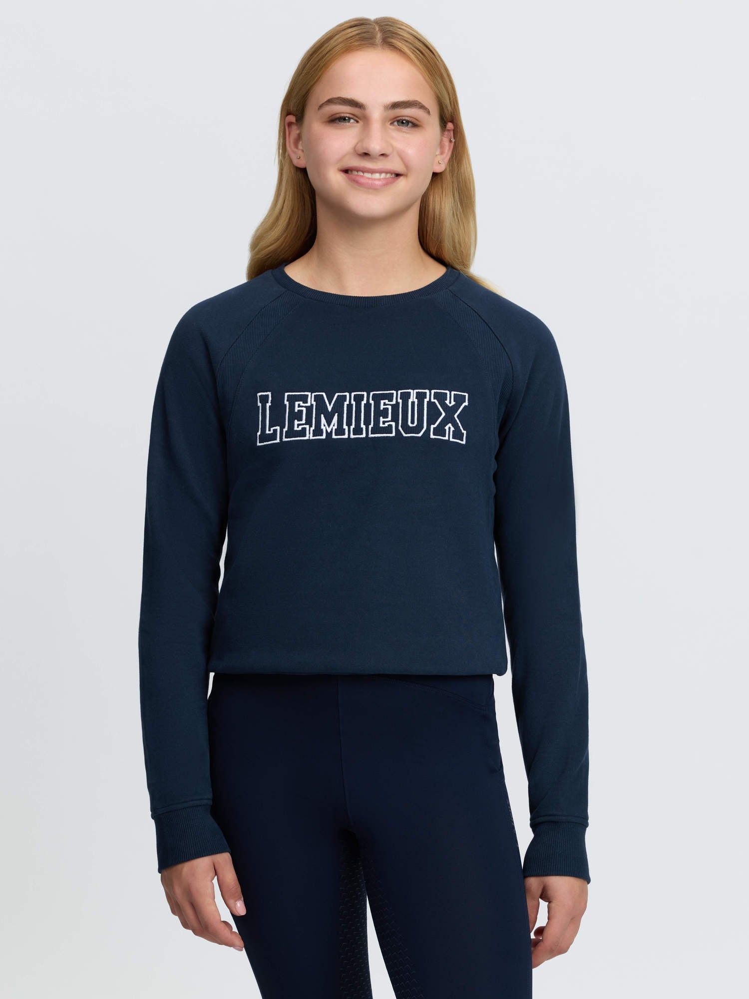 #color_navy