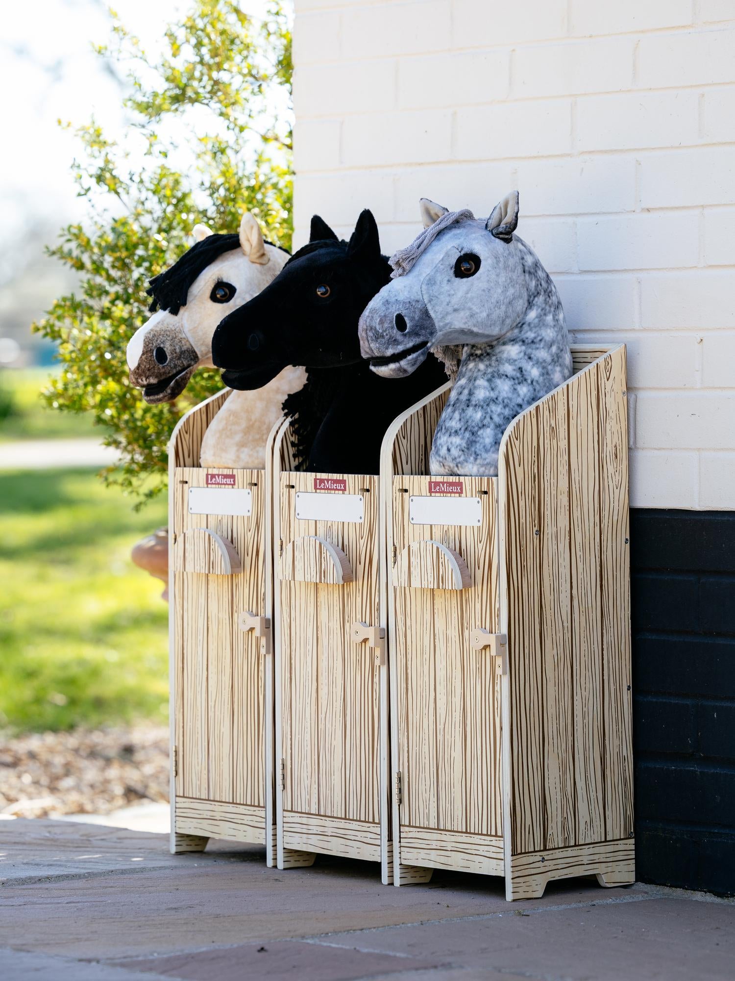 LeMieux Hobby Horse Stable