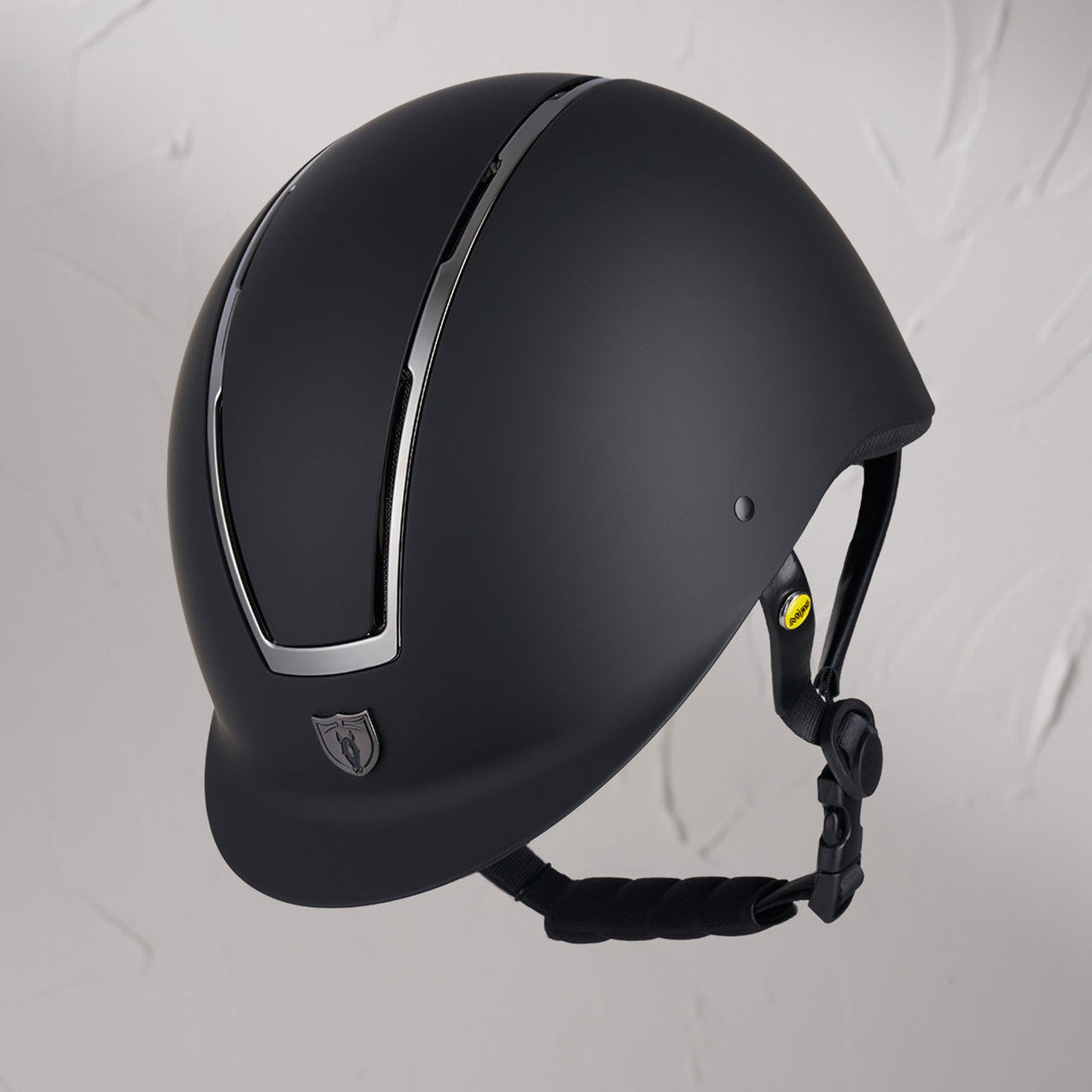 Tipperary Windsor MIPS Helmet - supporting