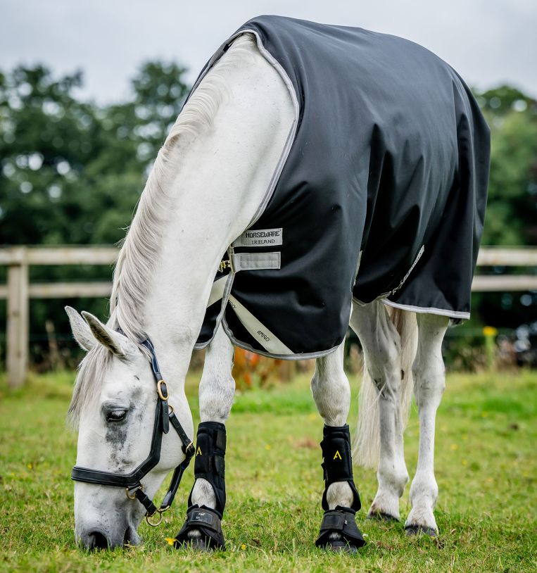 SALE Amigo Bravo 12 Original Turnout (100g Light)