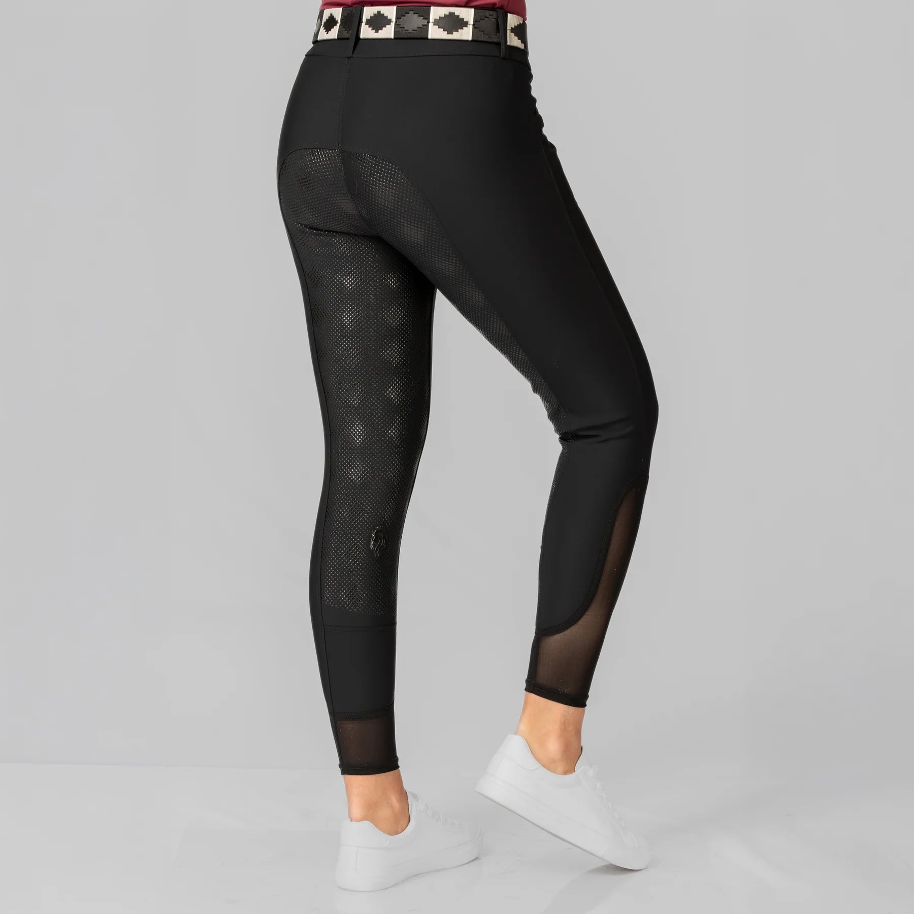 #color_black