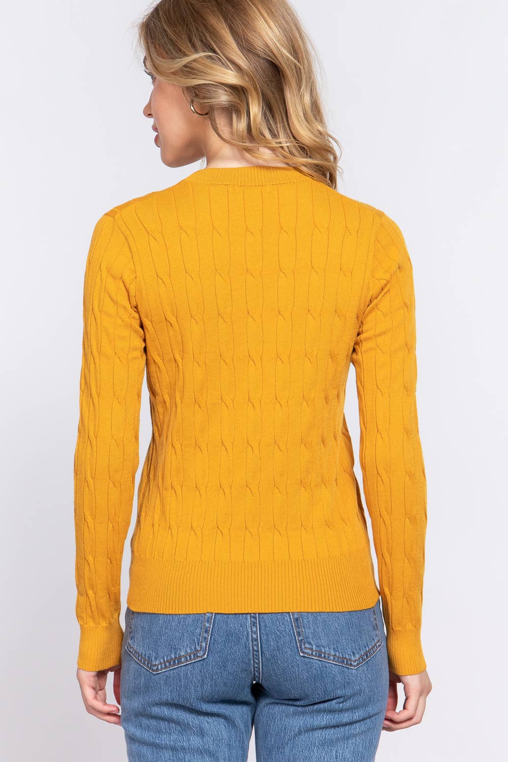 Long Sleeve Round Neck Cable Sweater