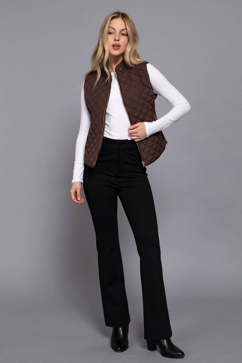 Quilted Padding Vest w/ Suede Piping