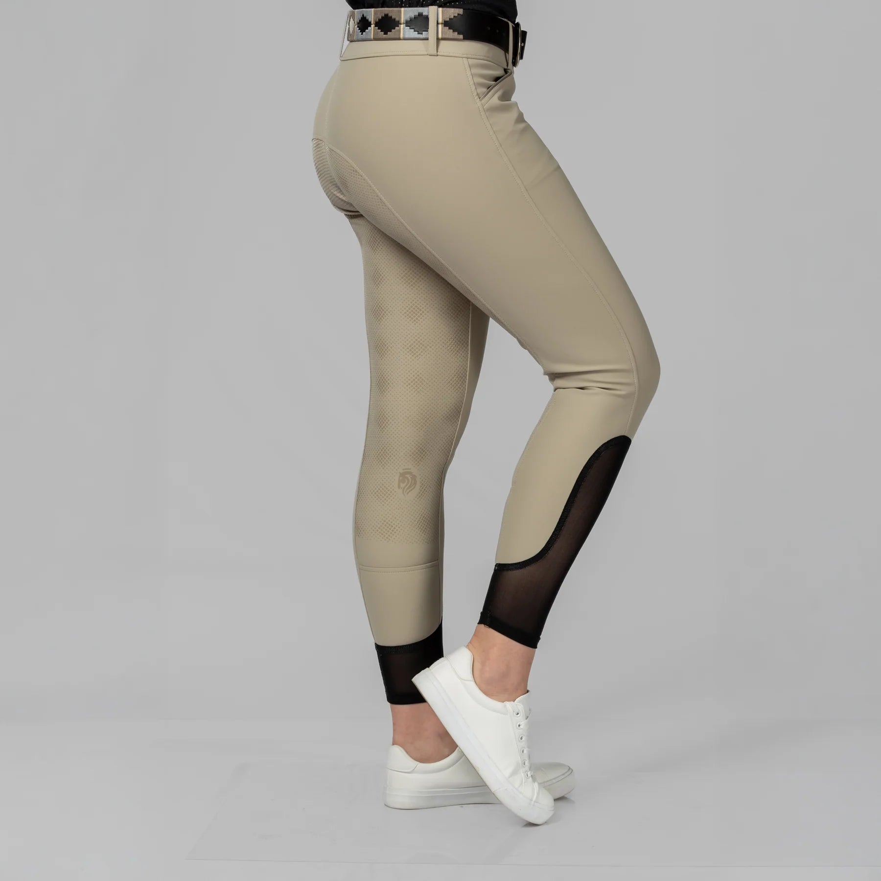 #color_tan