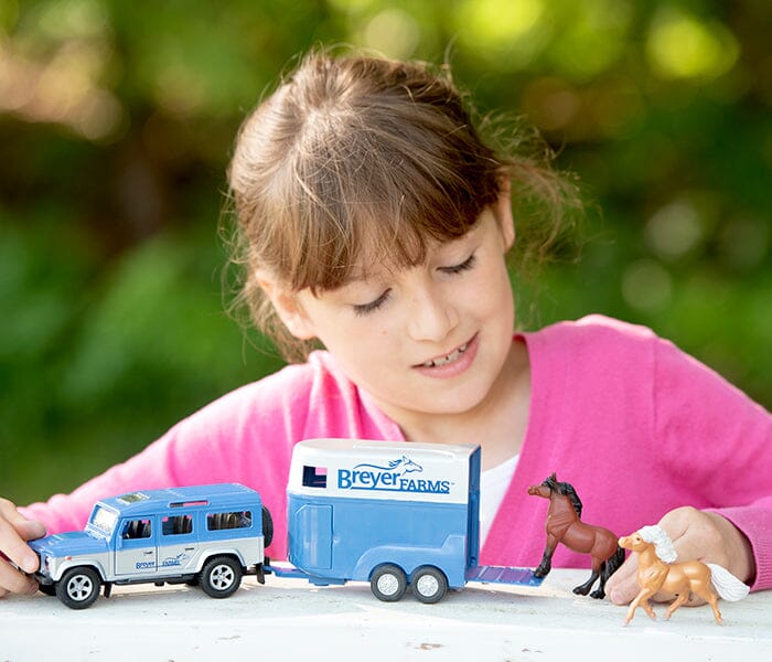 Breyer Farms Land Rover and Tag-A-Long Horse Trailer