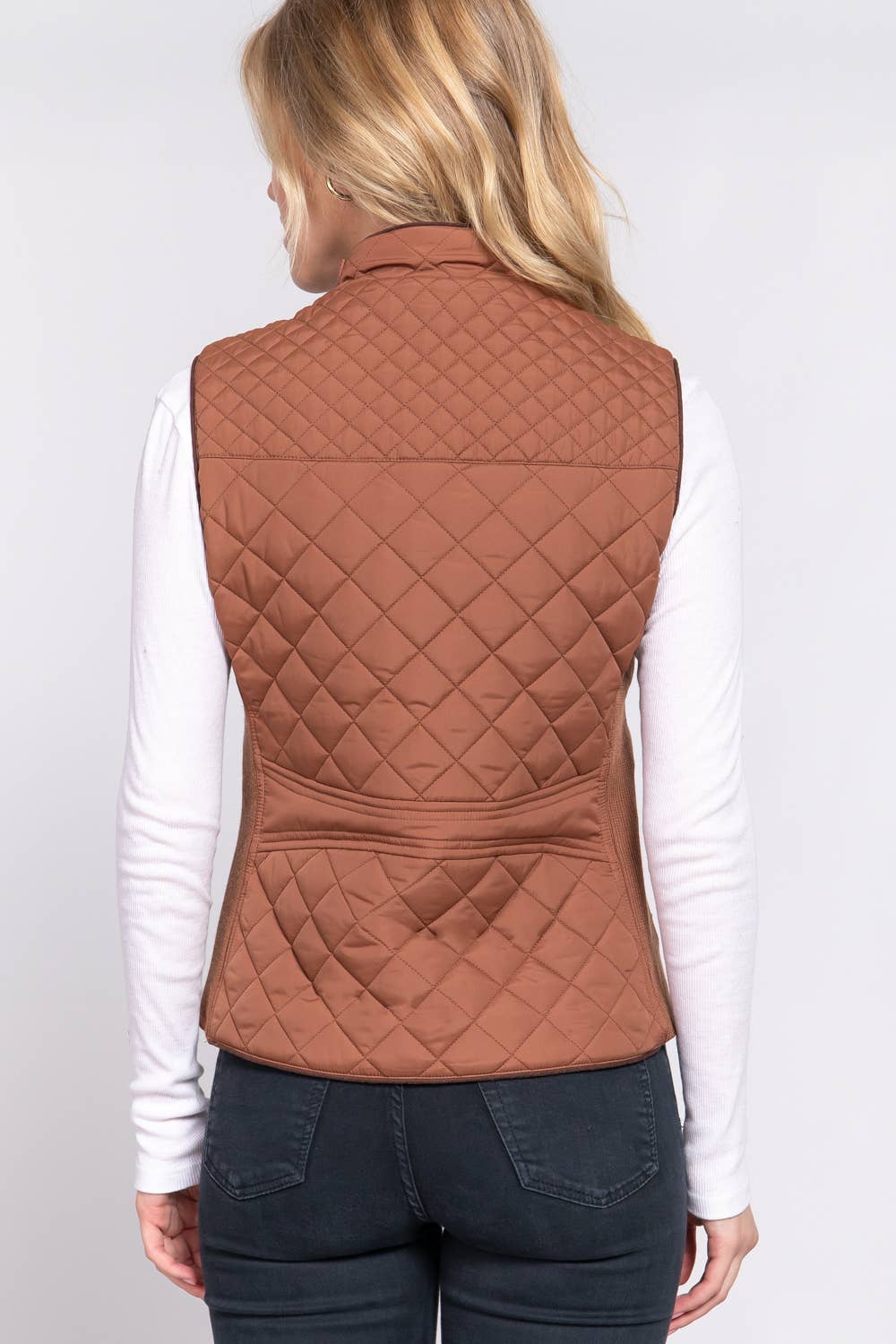 Quilted Padding Vest w/ Suede Piping
