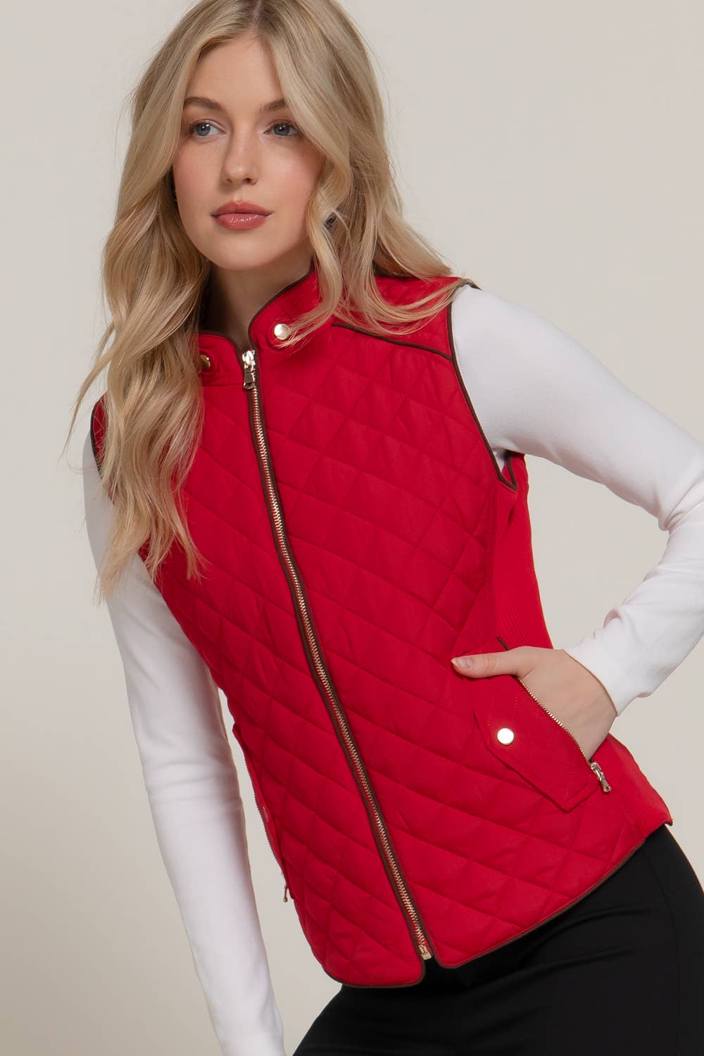 Quilted Padding Vest w/ Suede Piping