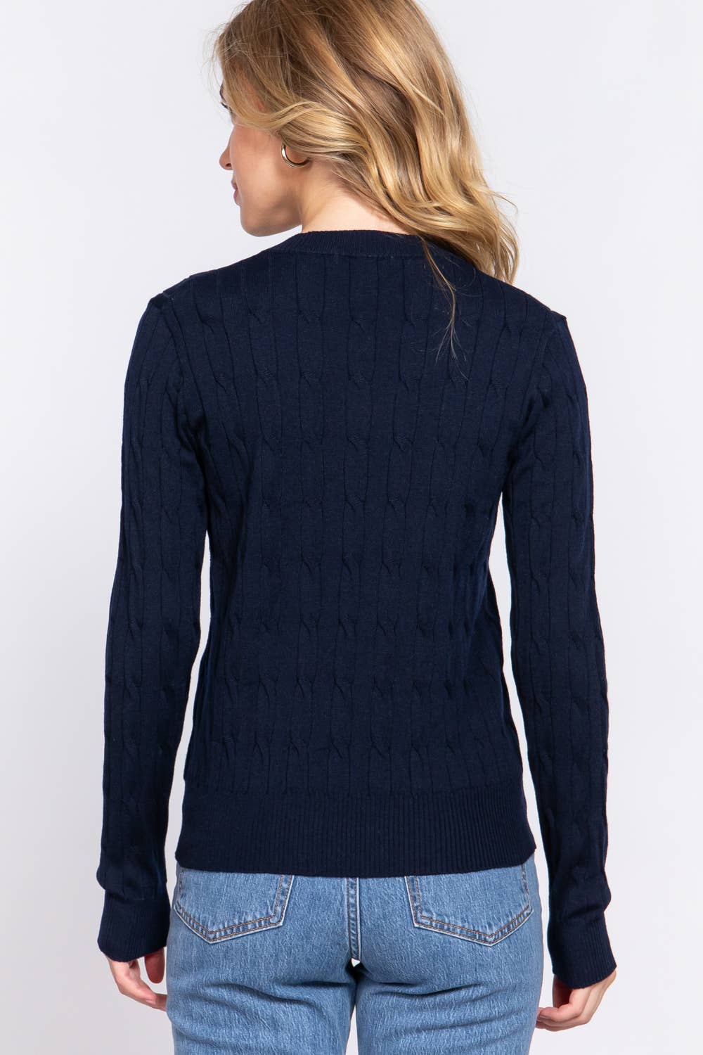 Long Sleeve Round Neck Cable Sweater
