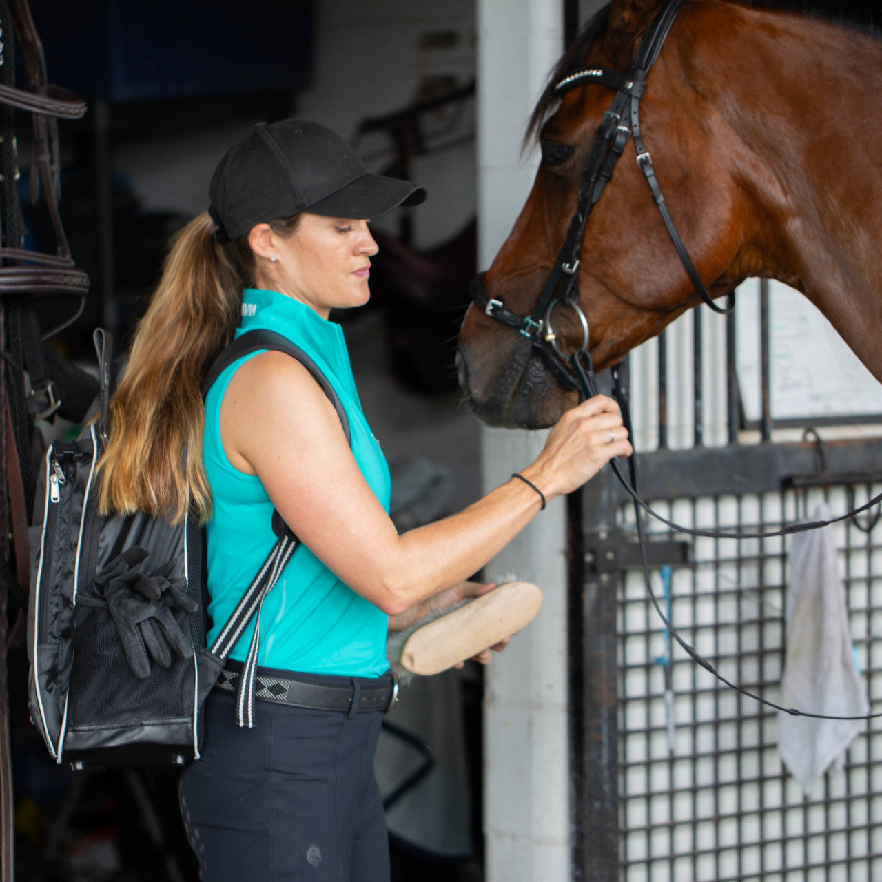 Equinavia Darby Backpack - supporting