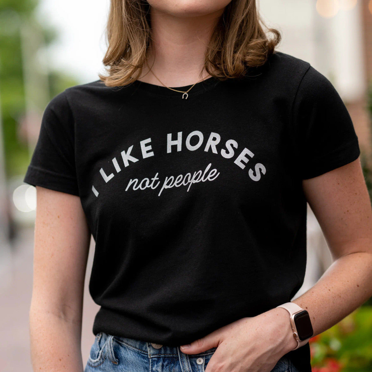 Dapplebay I Like Horses Tee - supporting