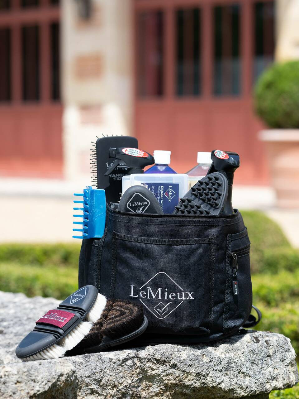 LeMieux Elite Circular Grooming Tote - supporting