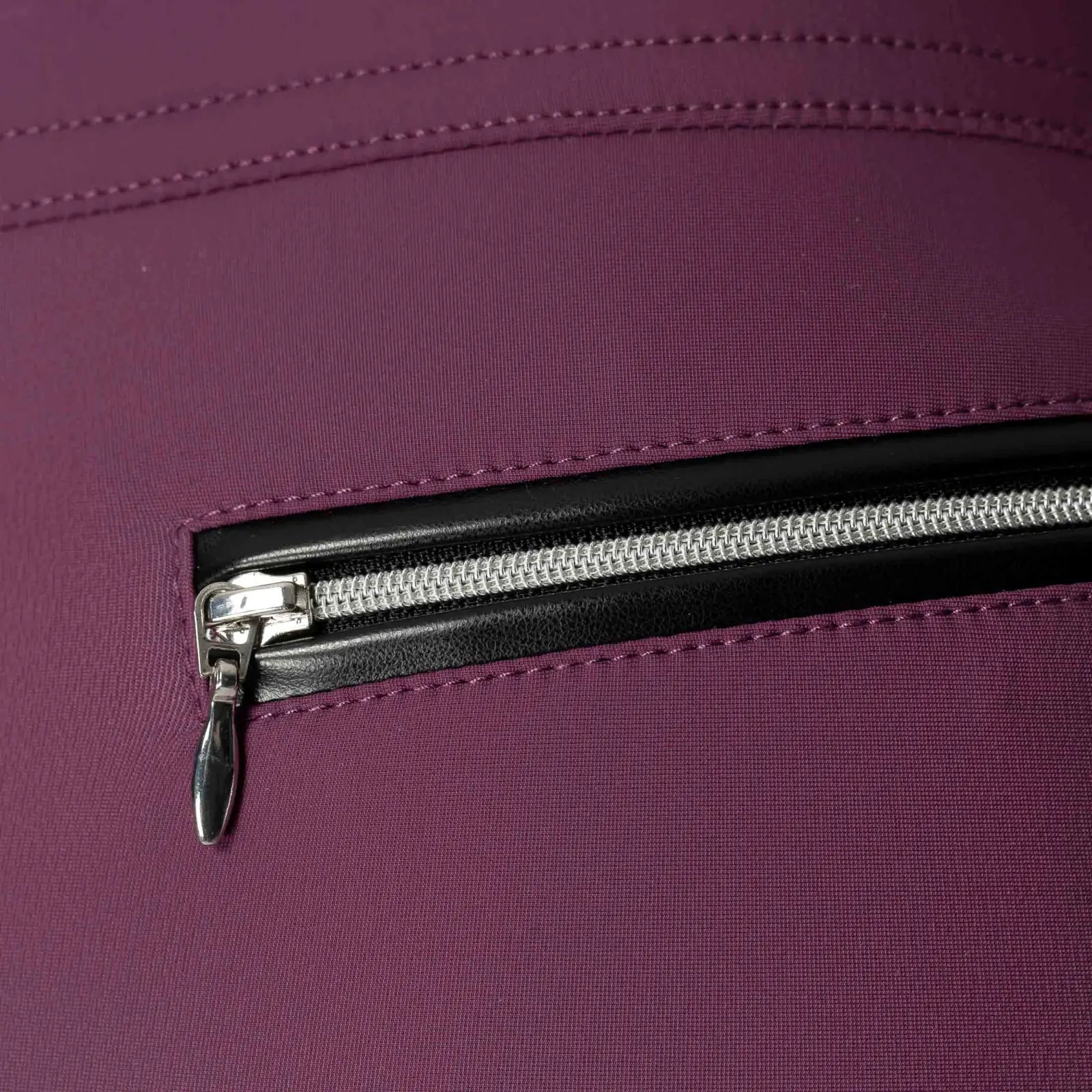 #color_plum wine