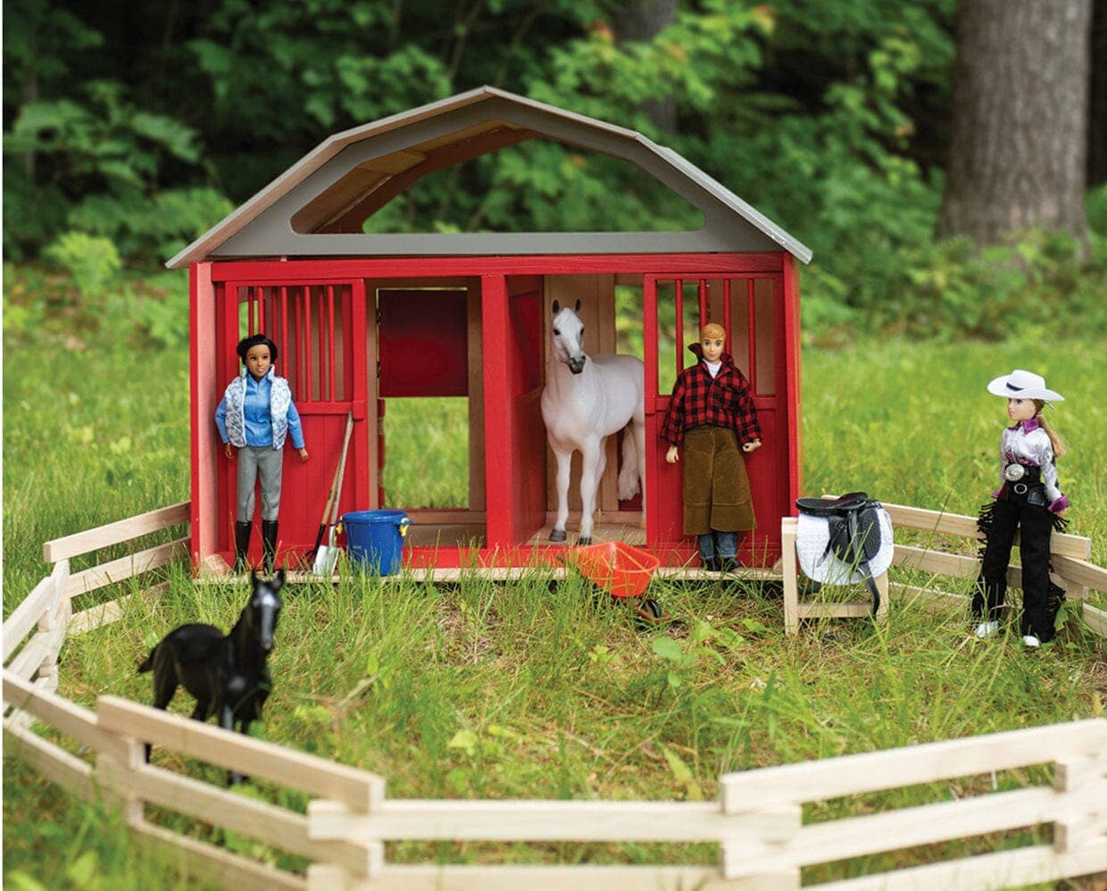 Breyer Two-Stall Barn - sku to order - 199263