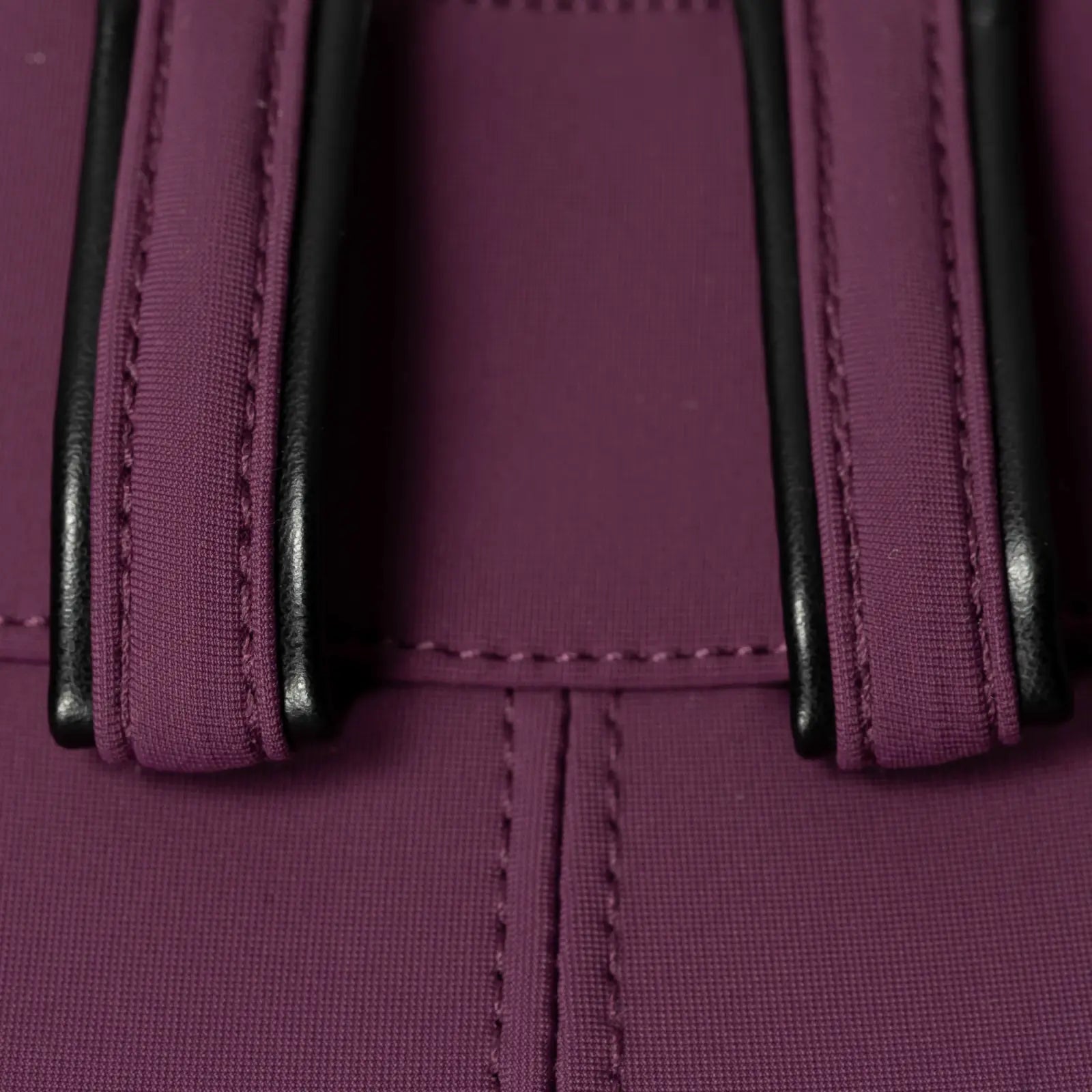 #color_plum wine